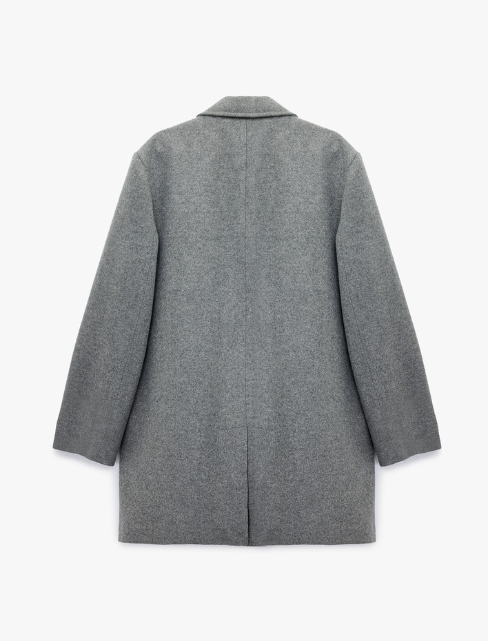  Cep Detaylı Uzun Kollu Düğmeli Dar Kalıp Kruvaze Yaka Kaşe Kaban