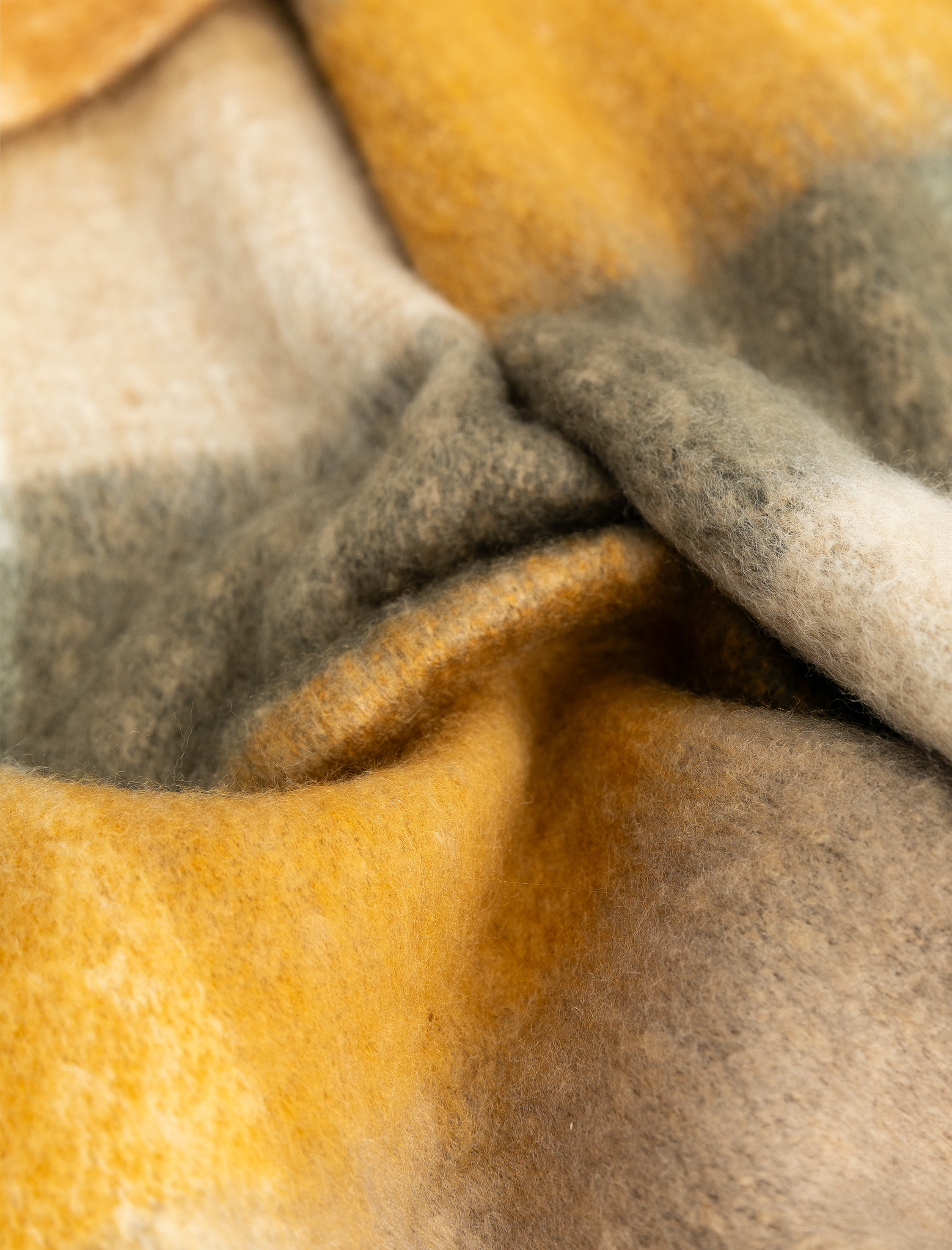  Kadın Yumuşak Dokulu Püsküllü Ekoseli Uzun Atkı