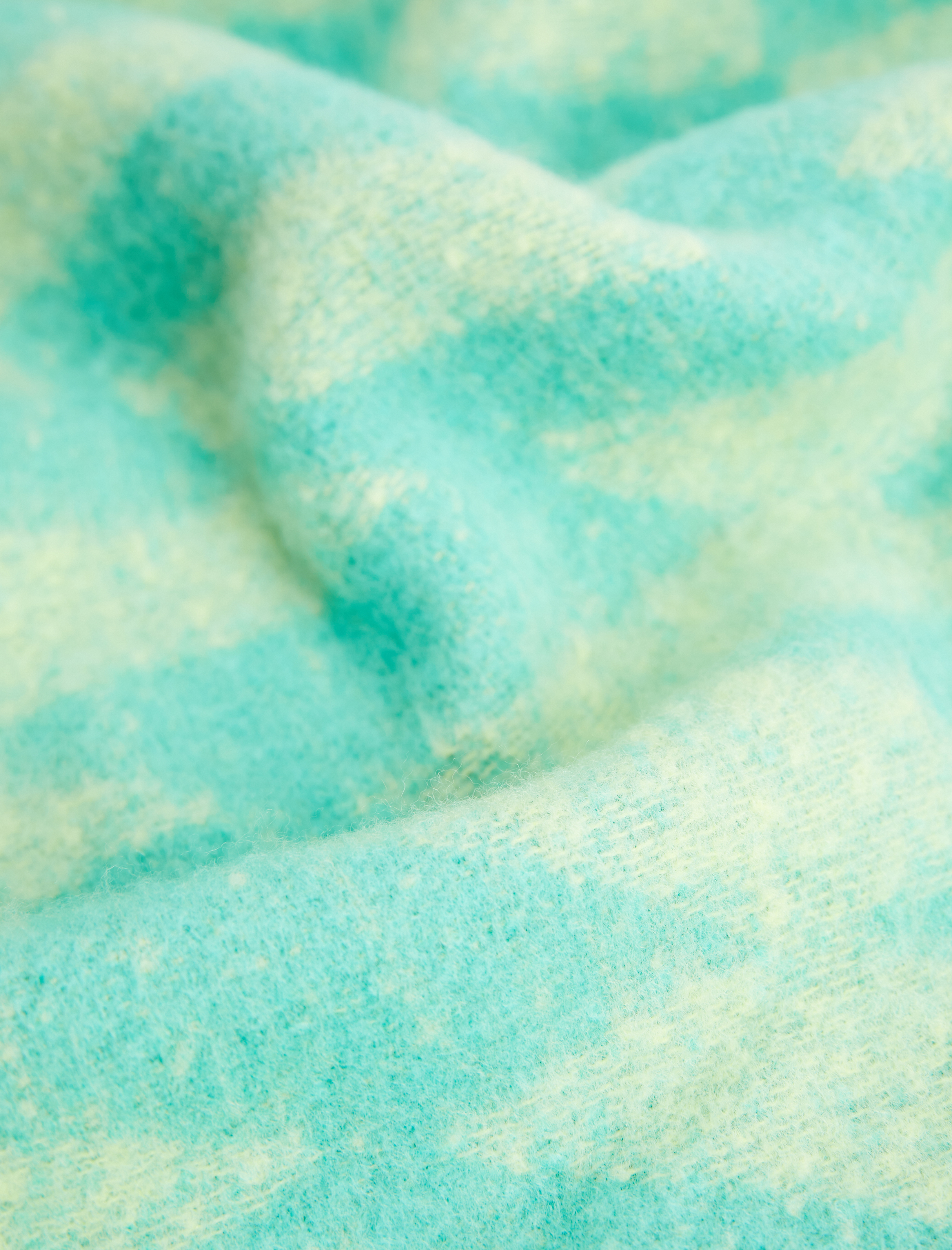  Kadın Kareli Püsküllü Yumuşak Dokulu Uzun Atkı