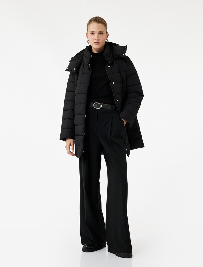  Astarlı Cepli Fermuarlı Uzun Kollu Su İtici Kapüşonlu Şişme Mont