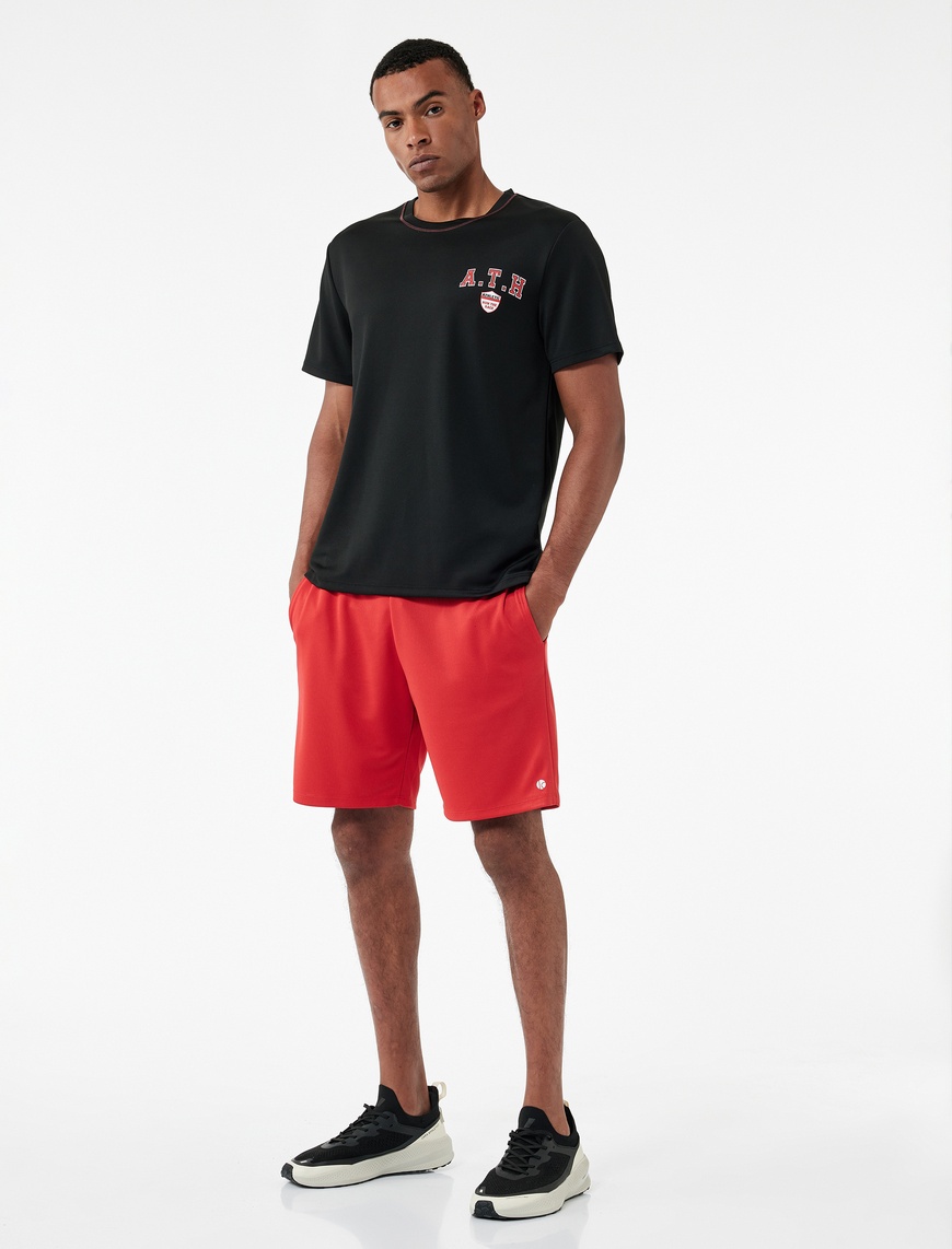   Kısa Kollu Regular Fit Bisiklet Yaka Baskılı Spor Tişört