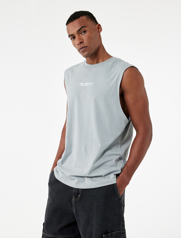  Pamuklu Bisiklet Yaka Kolsuz Arkası Baskılı Atlet