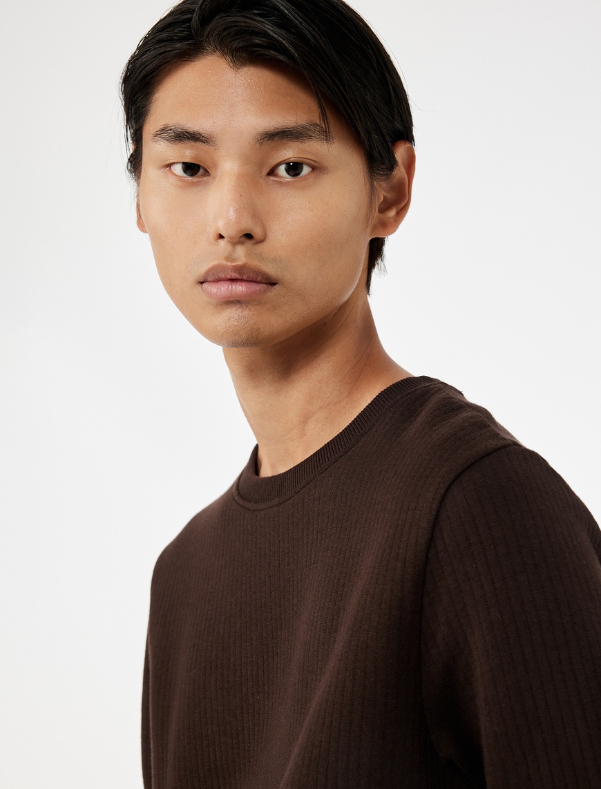   Uzun Kollu Pamuklu Bisiklet Yaka Basic Sweatshirt