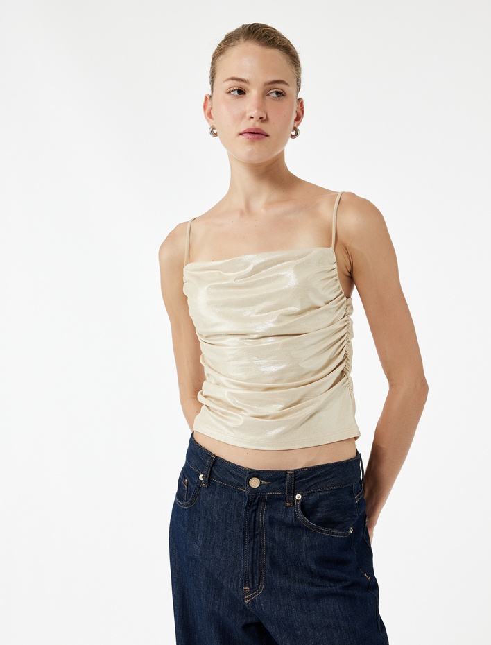  Drape Detaylı Slim Fit Simli İp Askılı Bluz