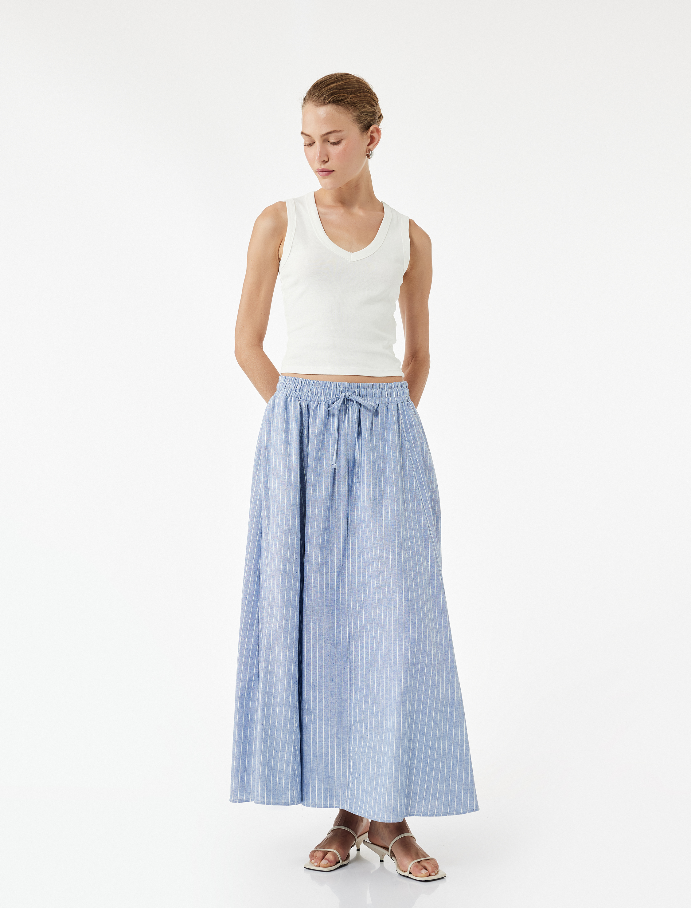   Rahat Kalıp Pamuk Keten Karışımlı Fiyonklu Beli Lastikli Kloş Midi Etek