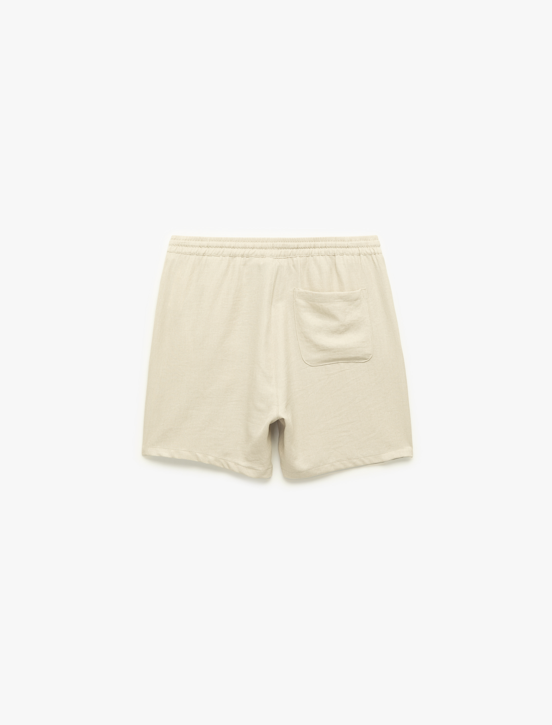 Rahat Kesim Cep Detaylı Pamuklu Beli Bağcıklı Şort