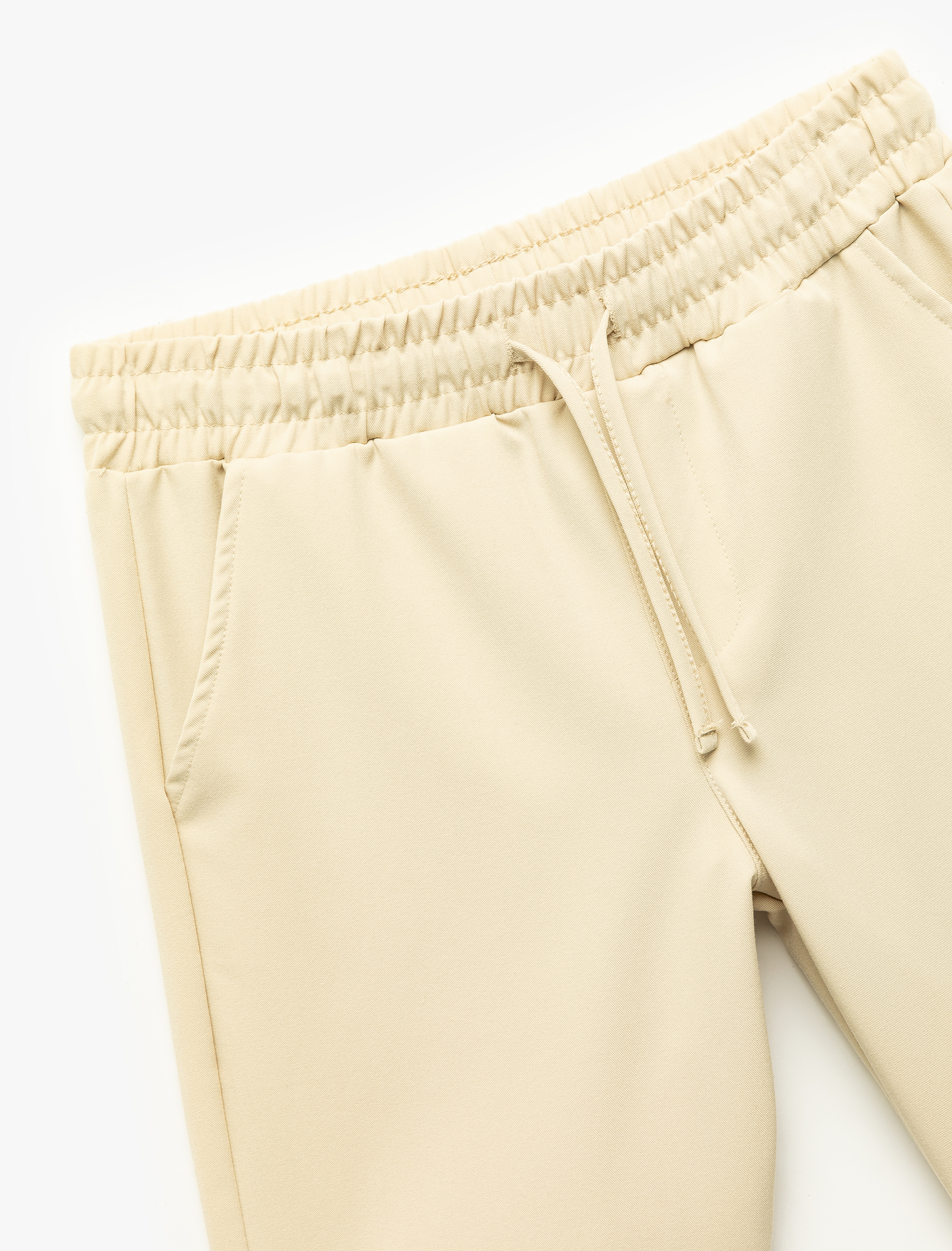  Erkek Çocuk Cep Detaylı Bermuda Beli Bağcıklı Şort