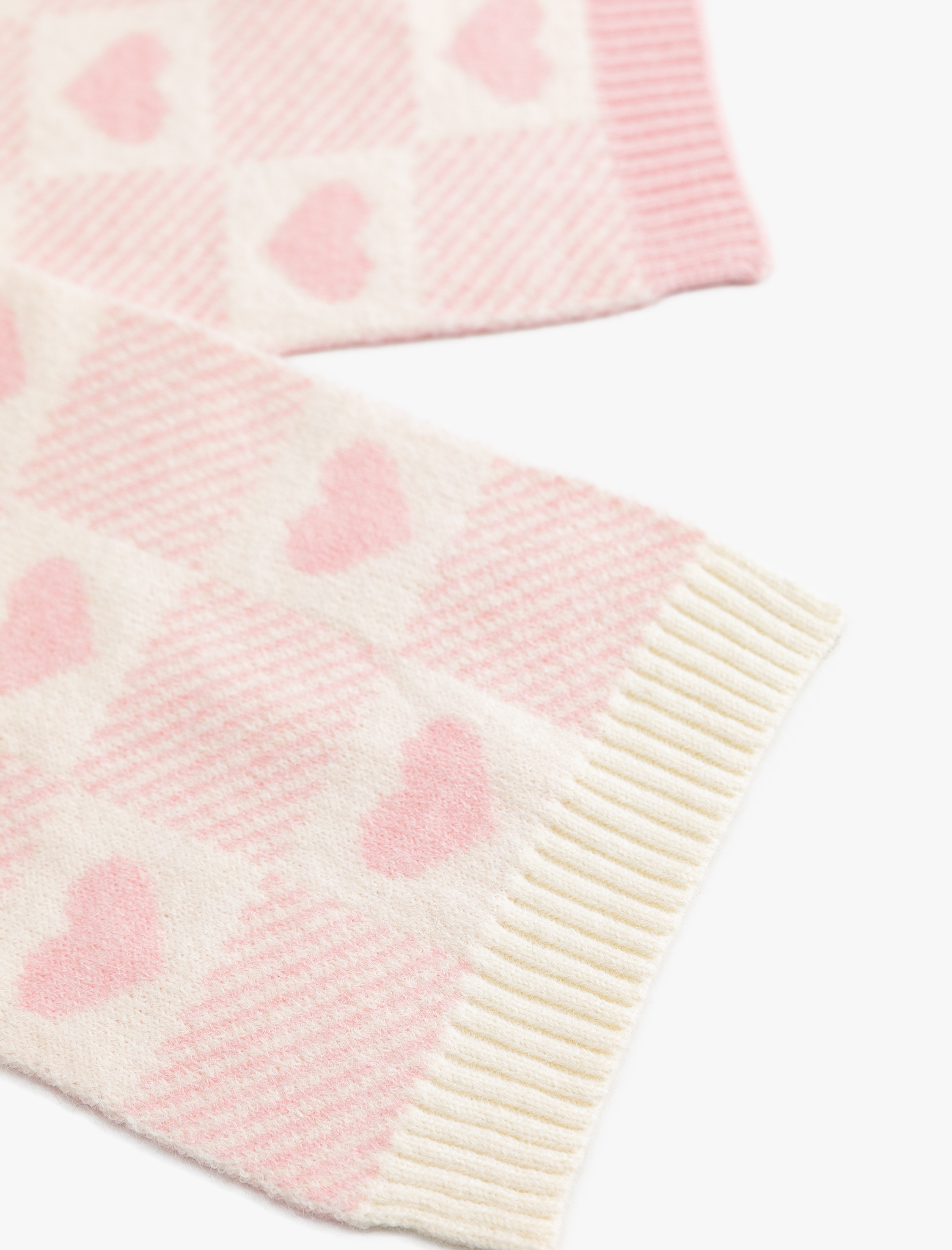  Kız Çocuk Kareli Kalpli Uzun Atkı