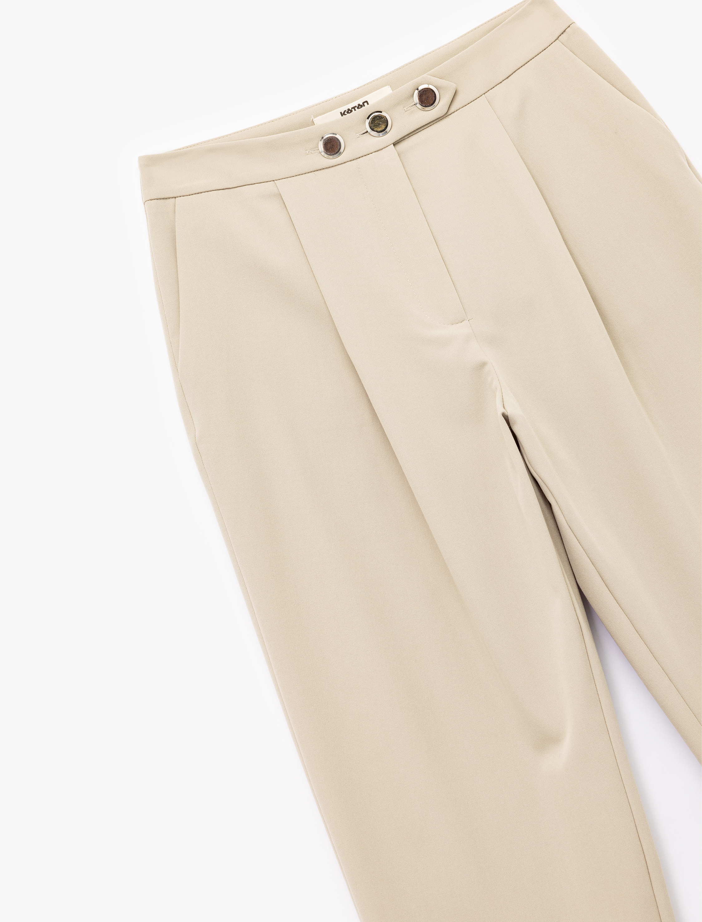   Cepli Pile Detaylı Yüksek Bel Havuç Kesim Kumaş Pantolon