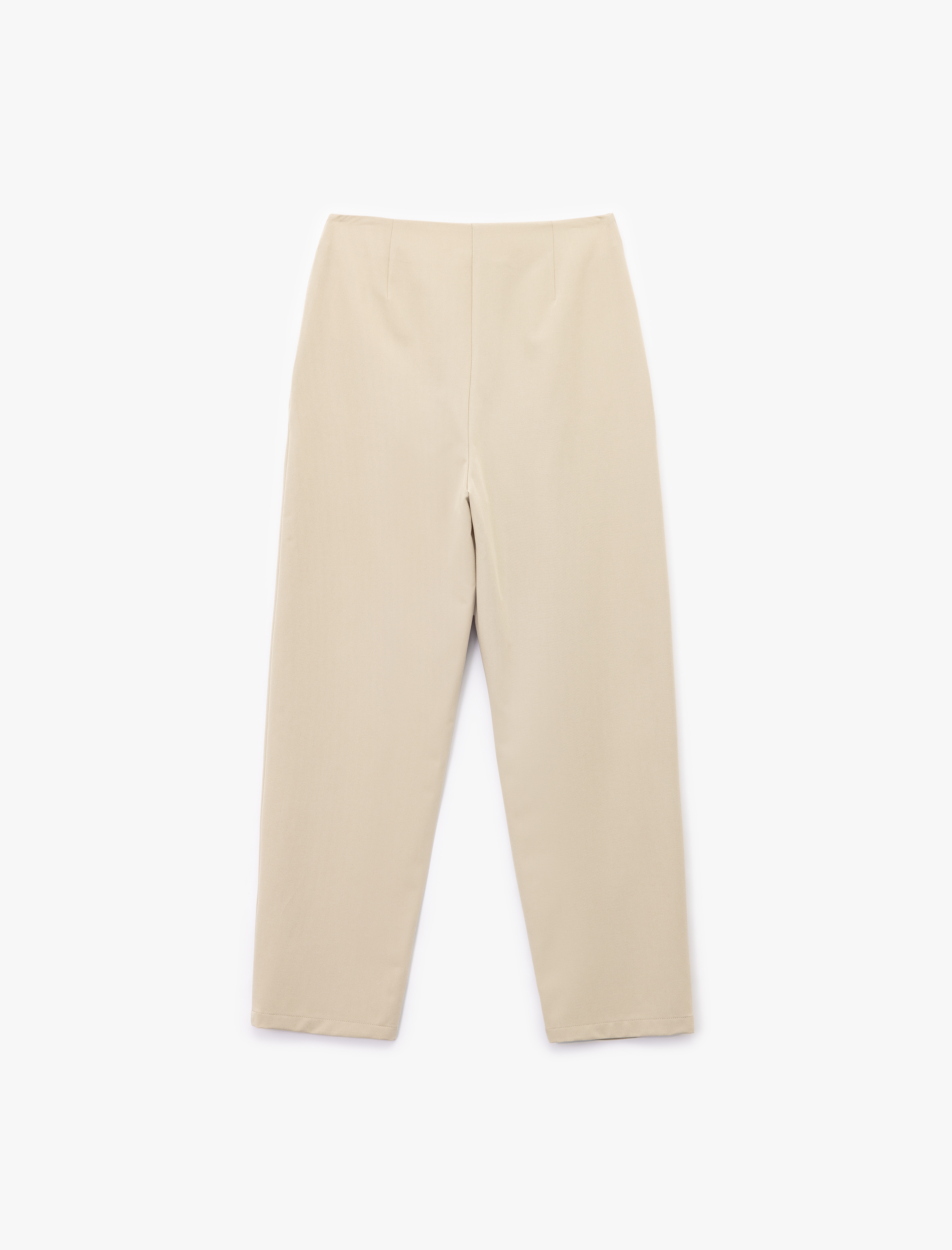   Cepli Pile Detaylı Yüksek Bel Havuç Kesim Kumaş Pantolon