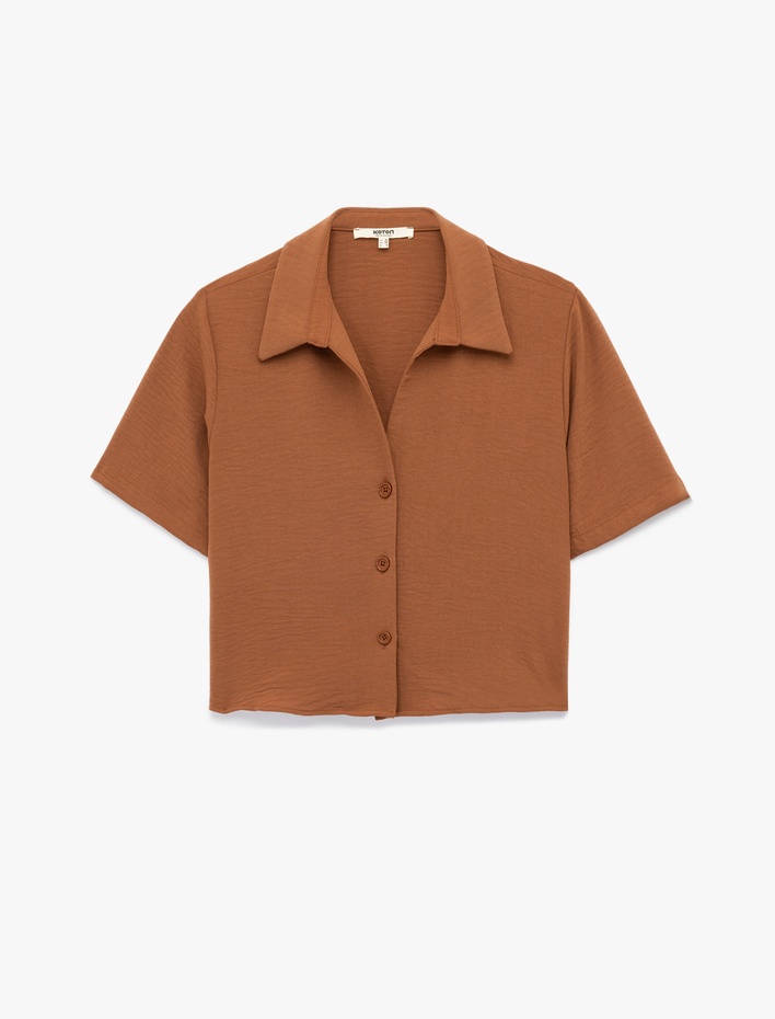  Regular Fit Kaçık Yaka Kısa Kollu Gömlek