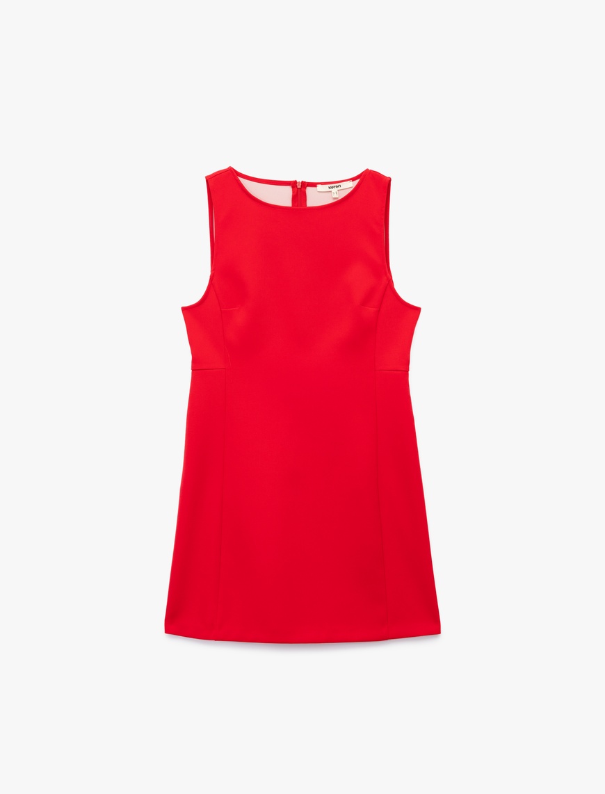   Slim Fit Kolsuz Bisiklet Yaka Mini Elbise