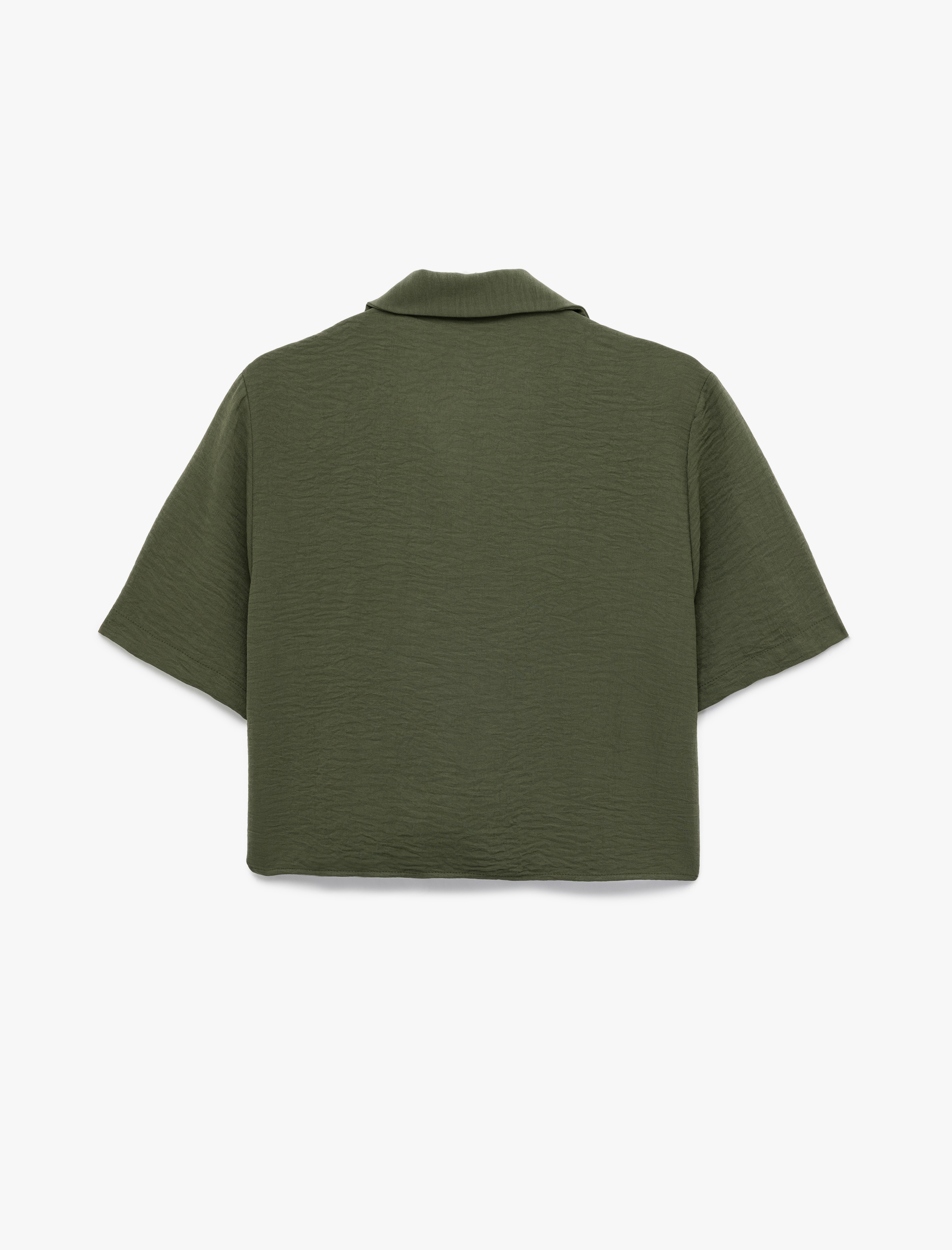   Regular Fit Kaçık Yaka Kısa Kollu Gömlek