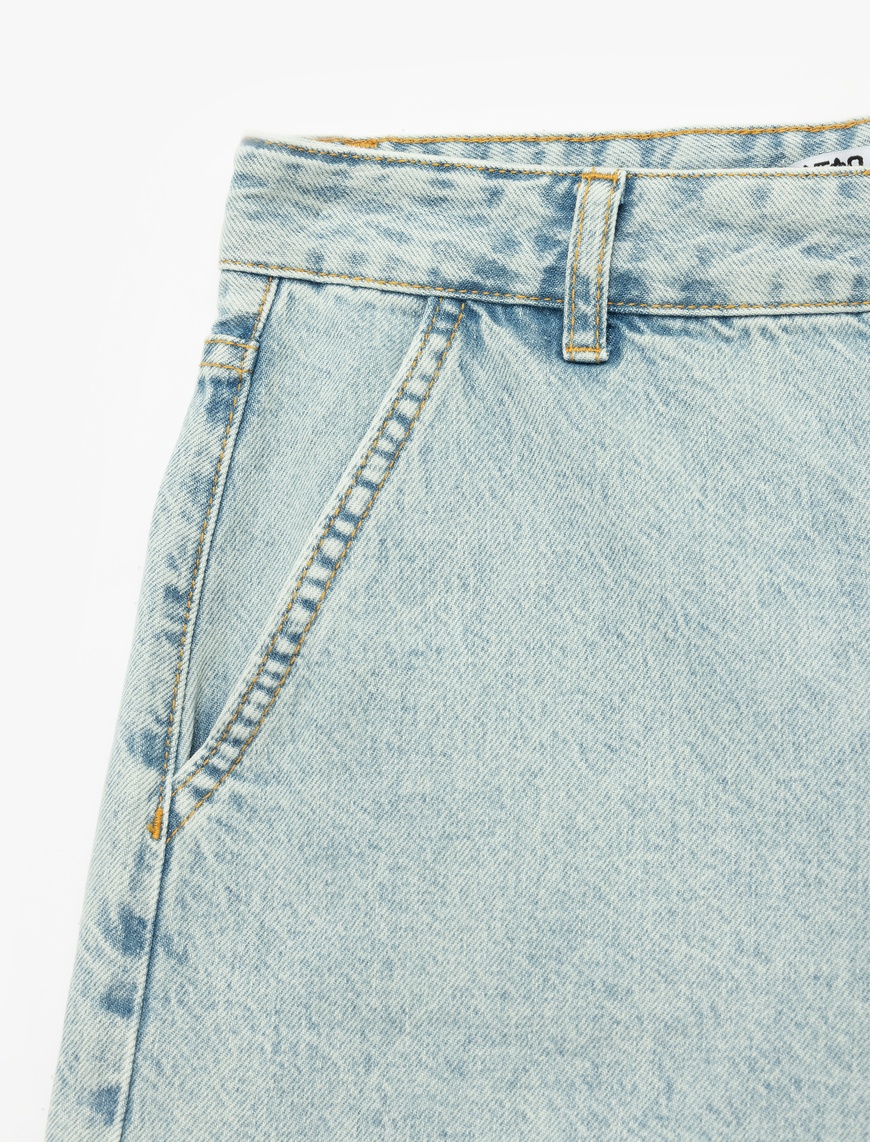   Pamuklu Chino Cepli Rahat Kalıp Düğmeli Mini Denim Şort