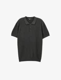 Regular Fit Kısa Kollu Pamuklu Dokulu Düğmeli Polo Yaka Triko Tişört