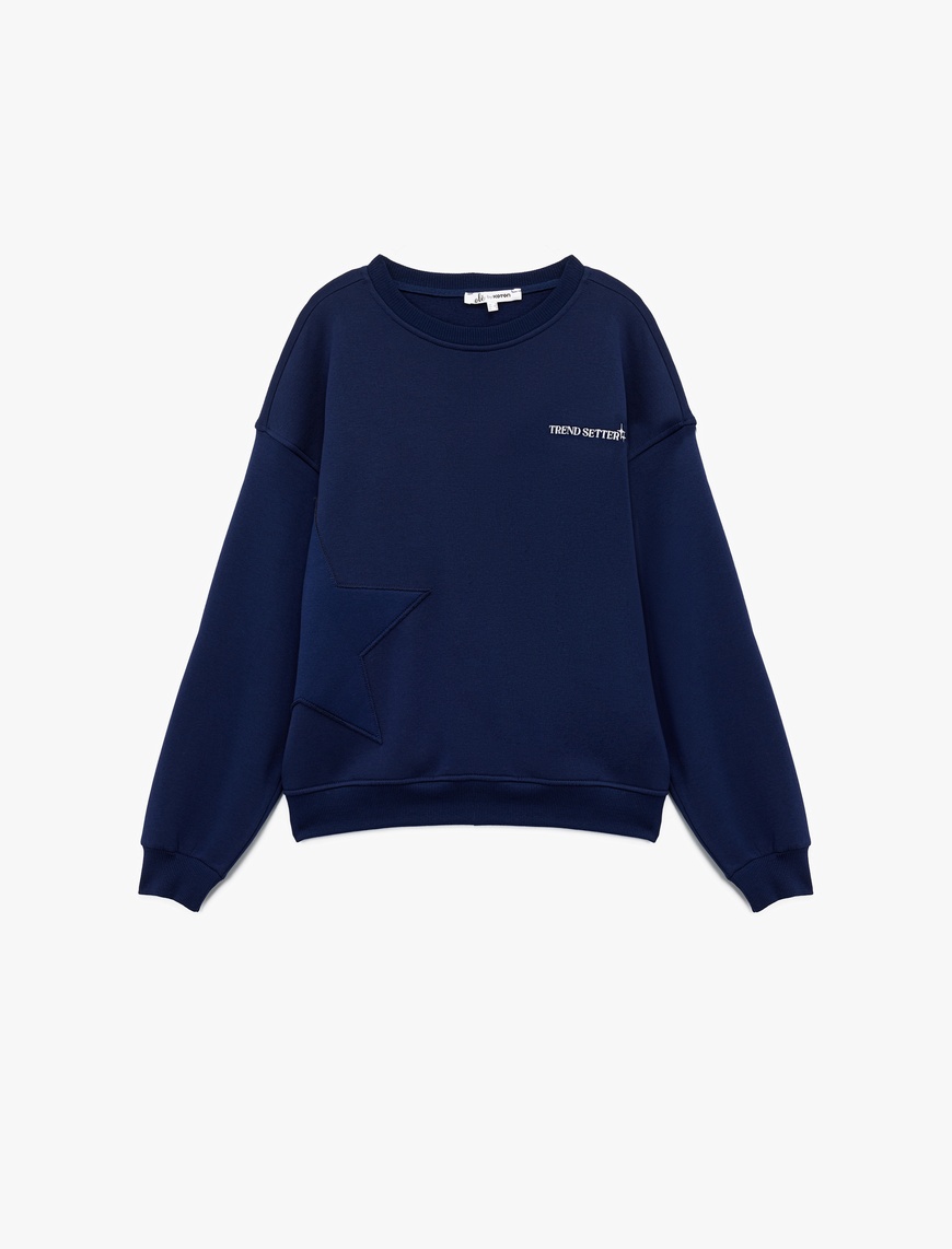   Şardonlu Uzun Kollu Rahat Kesim Bisiklet Yaka Yıldız Dikiş Detaylı Baskılı Sweatshirt