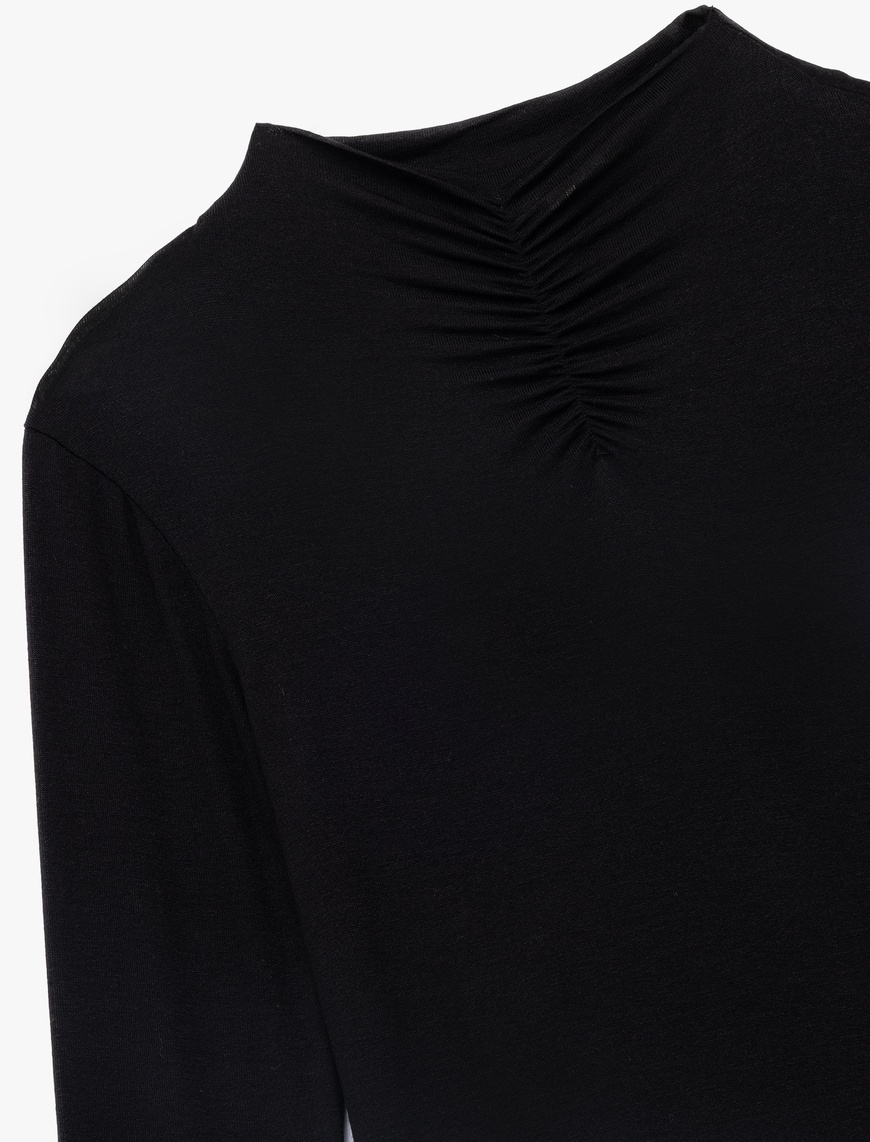   Slim Fit Uzun Kollu Drape Detaylı Dik Yaka Tişört