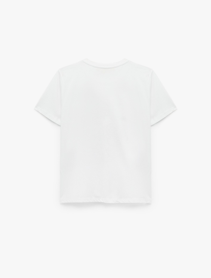  Pamuklu Kısa Kollu Bisiklet Yaka Kalpli Varak Baskı Detaylı Tişört