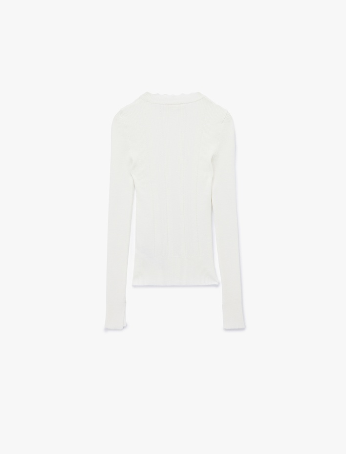  Uzun Kollu Dik Yaka Triko Kazak