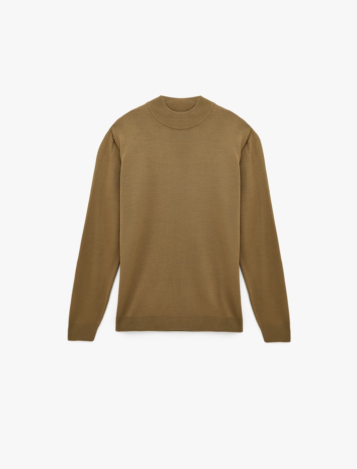  Uzun Kollu Regular Fit Dik Yaka Basic Triko Kazak