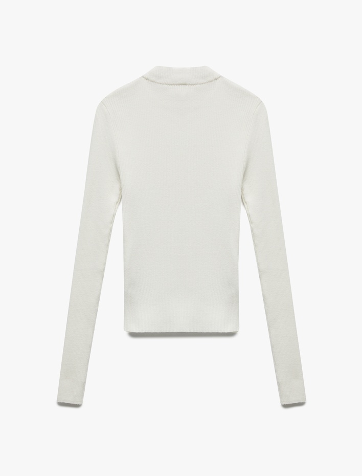  Hafif Dik Yaka Uzun Kollu Triko Kazak