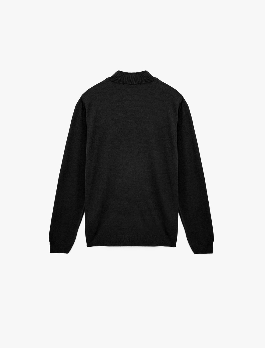   Uzun Kollu Regular Fit Dik Yaka Basic Triko Kazak