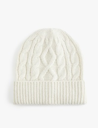 Katlama Detaylı Saç Örgü Dokulu Triko Bere