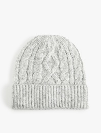 Katlama Detaylı Saç Örgü Dokulu Triko Bere