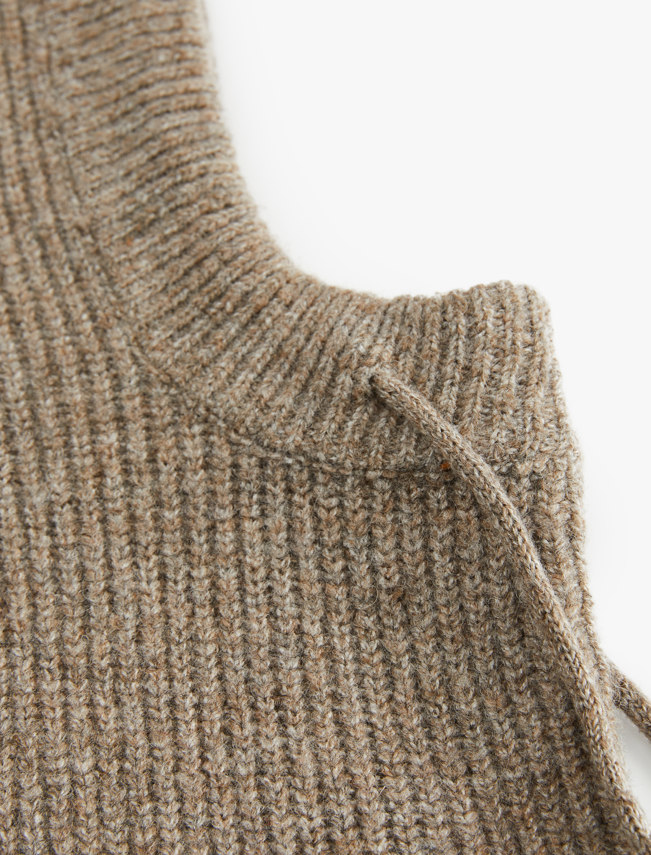  Kadın Bağcık Detaylı Triko Balaklava Bere - Koton X Sima Tarkan