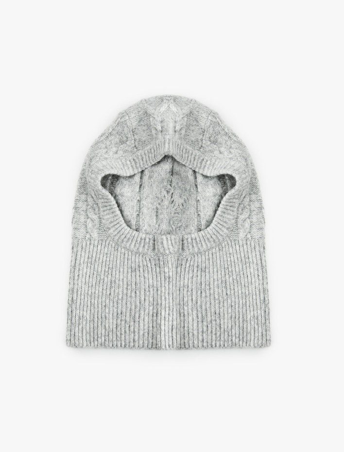 Kadın Saç Örgü Dokulu Balaklava Bere