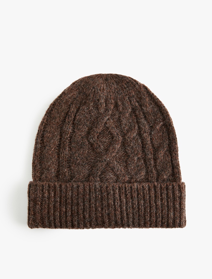 Kadın Katlama Detaylı Saç Örgü Dokulu Triko Bere