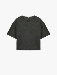 Kısa Kollu Bisiklet Yaka Basic Oversize Tişört