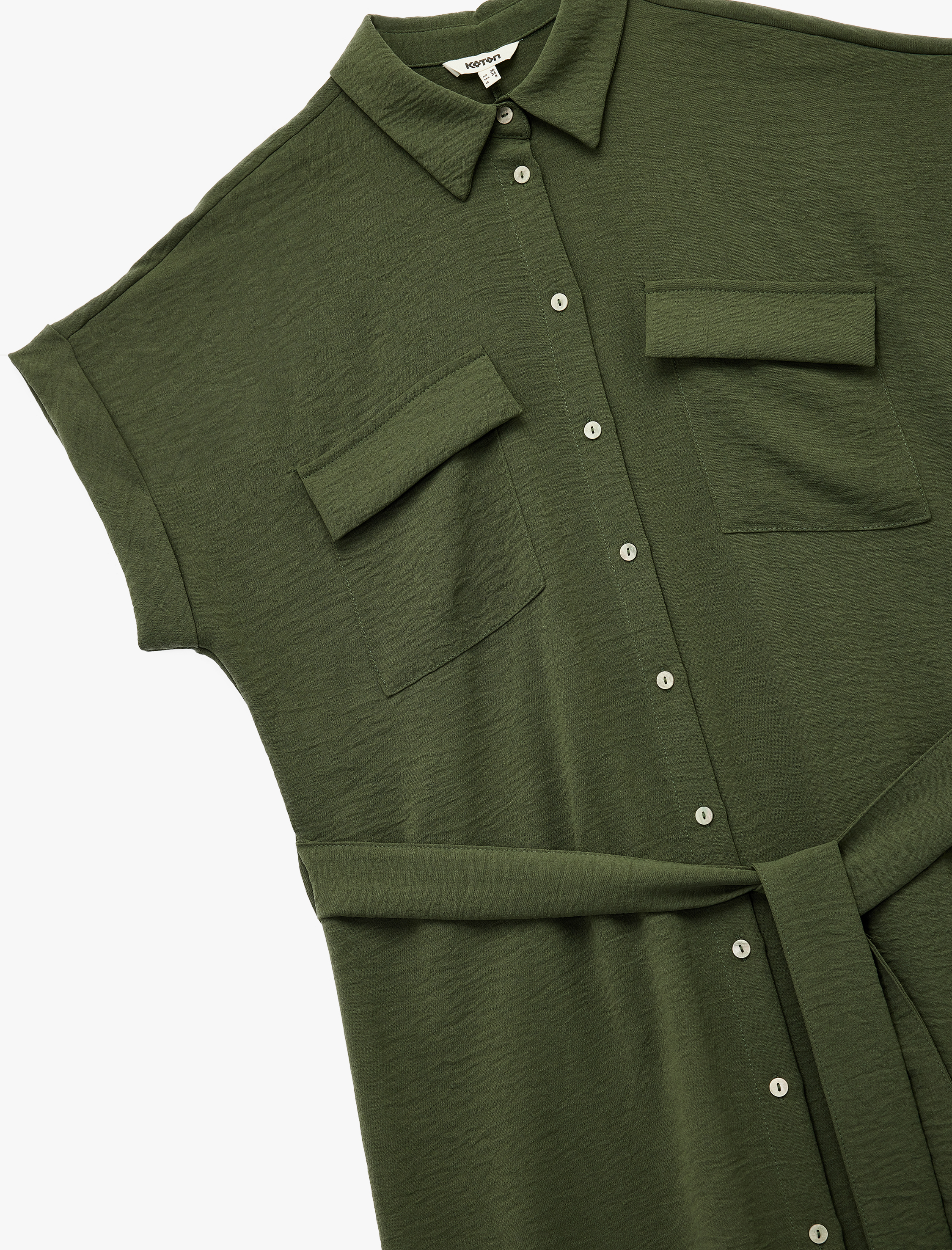   Gömlek Yaka Kemer Detaylı Düğmeli Oversize Kısa Kollu Elbise