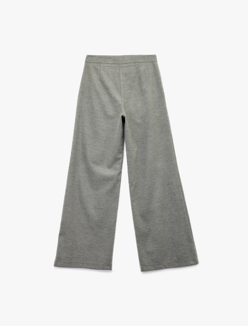   Cepli Piliseli Geniş Paça Kumaş Pantolon