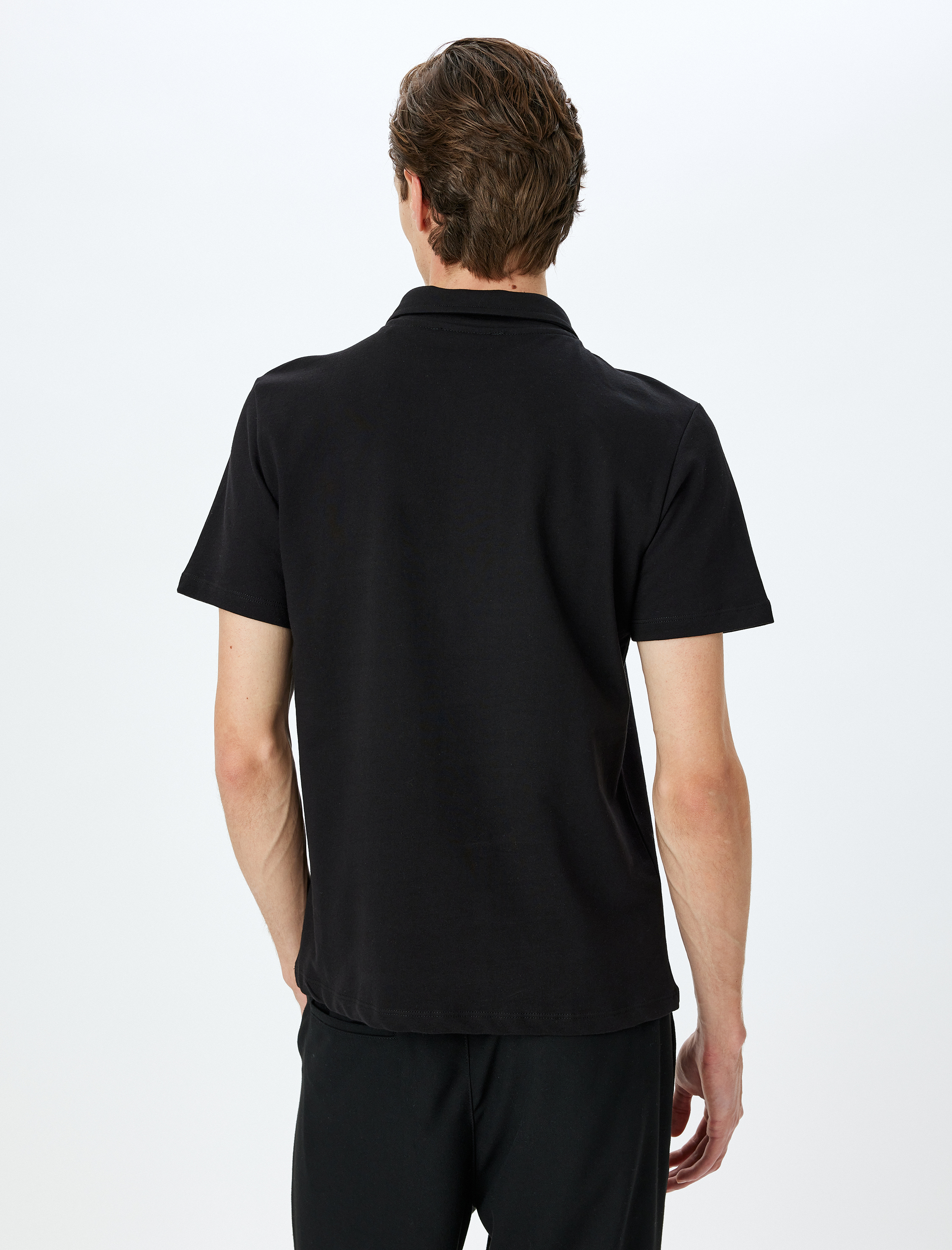   Kısa Kollu Regular Fit Pamuklu Yarım Fermuarlı Tişört