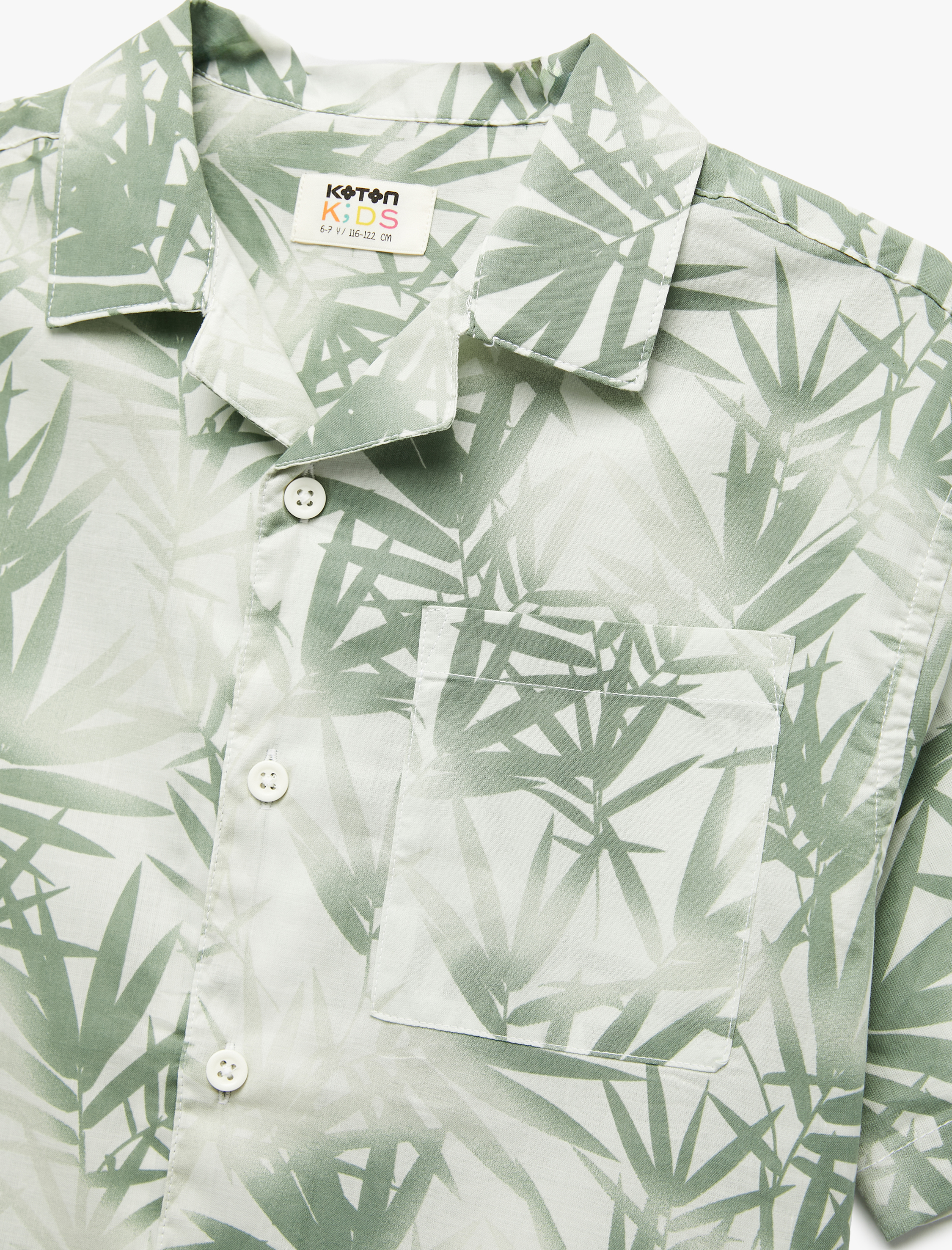  Erkek Çocuk Pamuklu Kısa Kollu Baskılı Devrik Yaka Gömlek