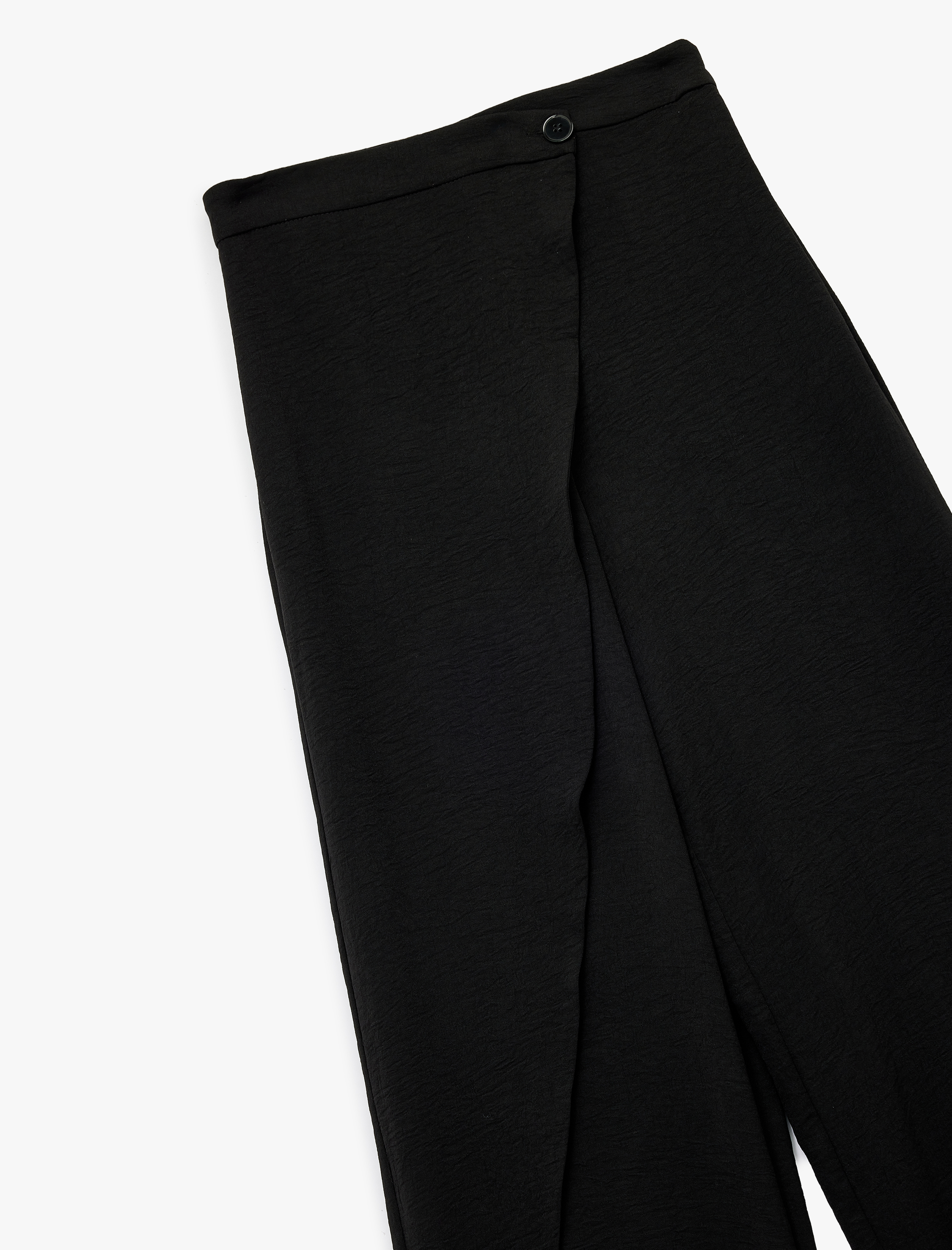   Aerobin Kumaş Asimetrik Kapak Detaylı Geniş Paça Pantolon