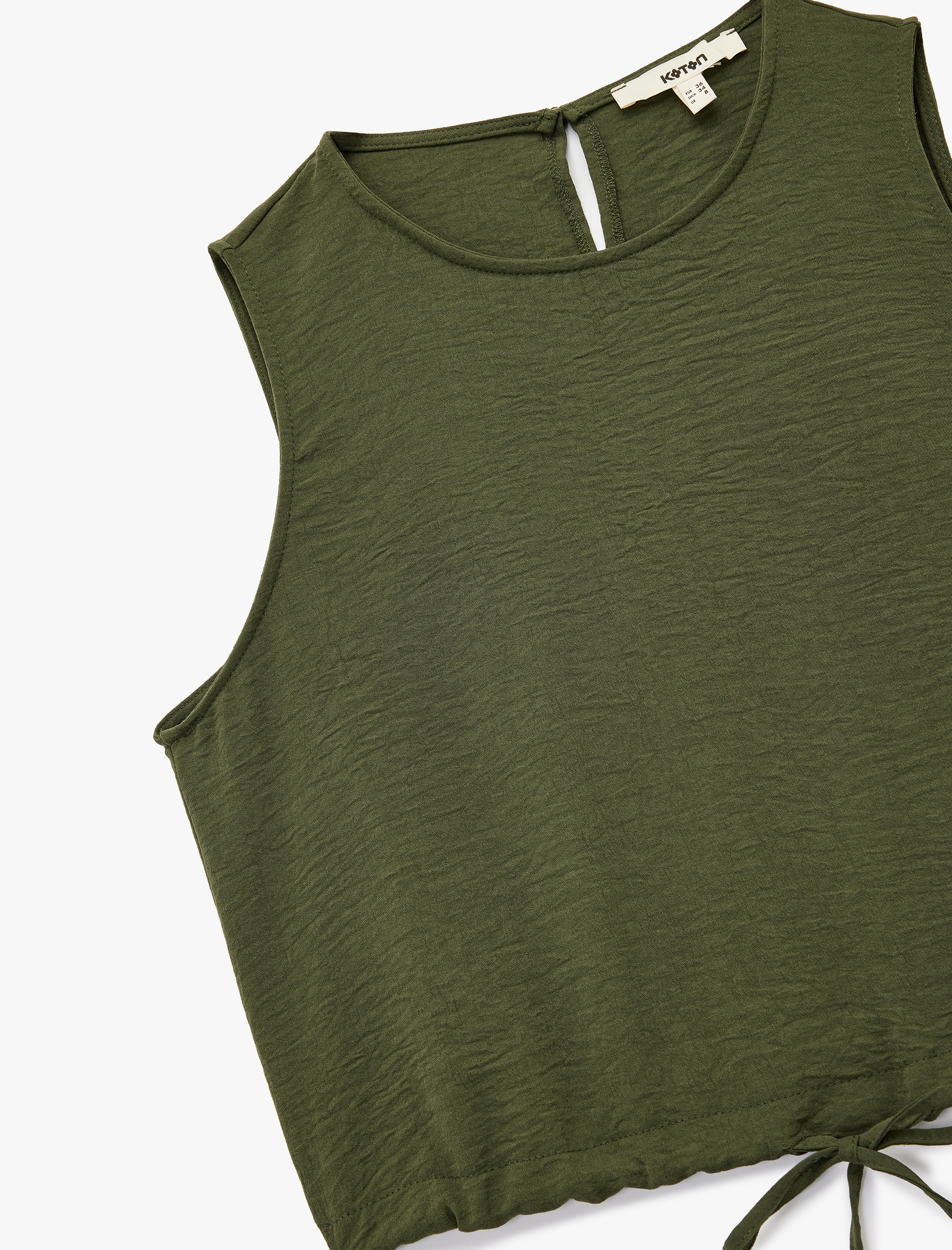   Önden Bağlamalı Fiyonklu Bisiklet Yaka Kolsuz Basic Bluz