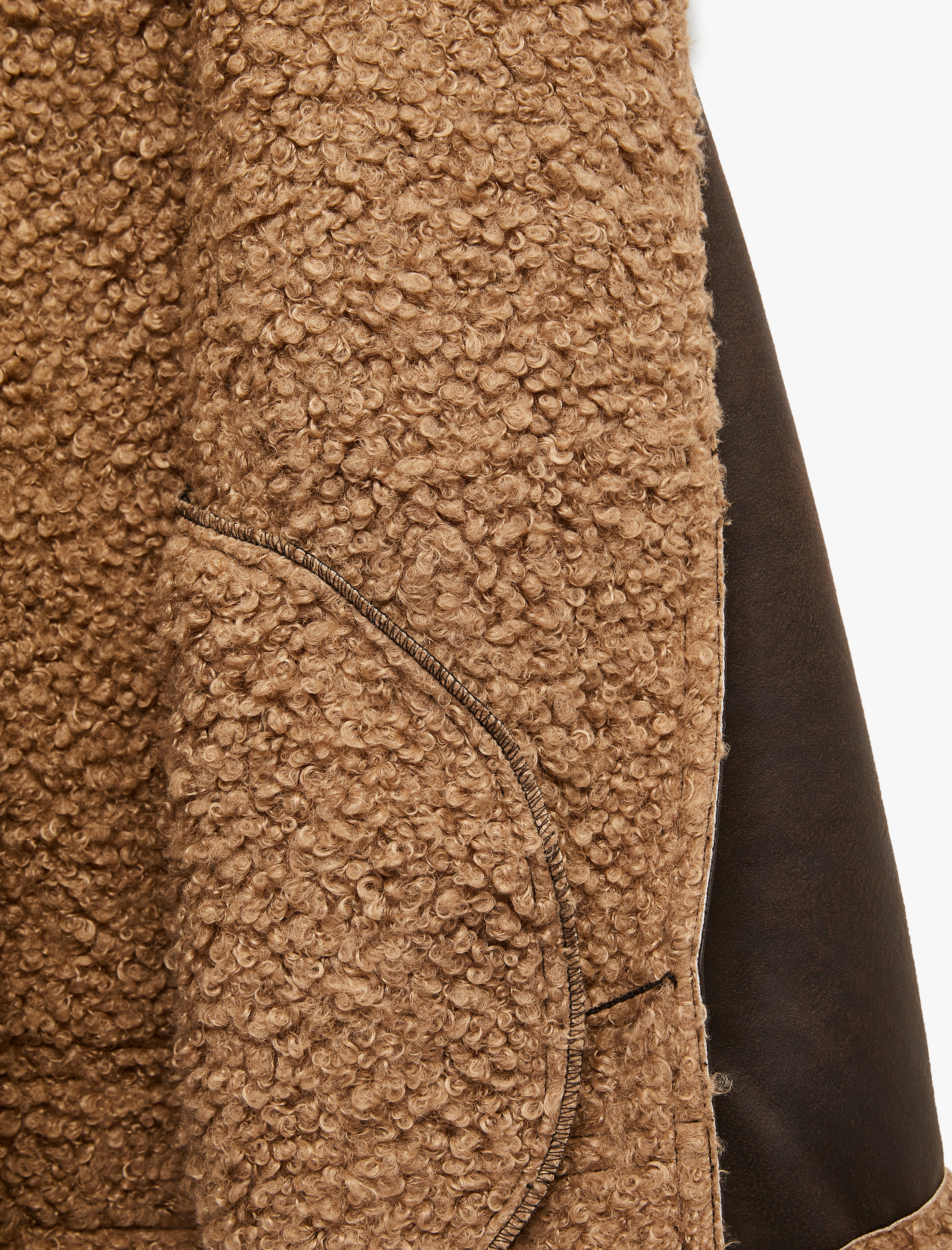   Uzun Kollu Fermuarlı Cepli Peluş Yaka Deri Görünümlü Biker Ceket