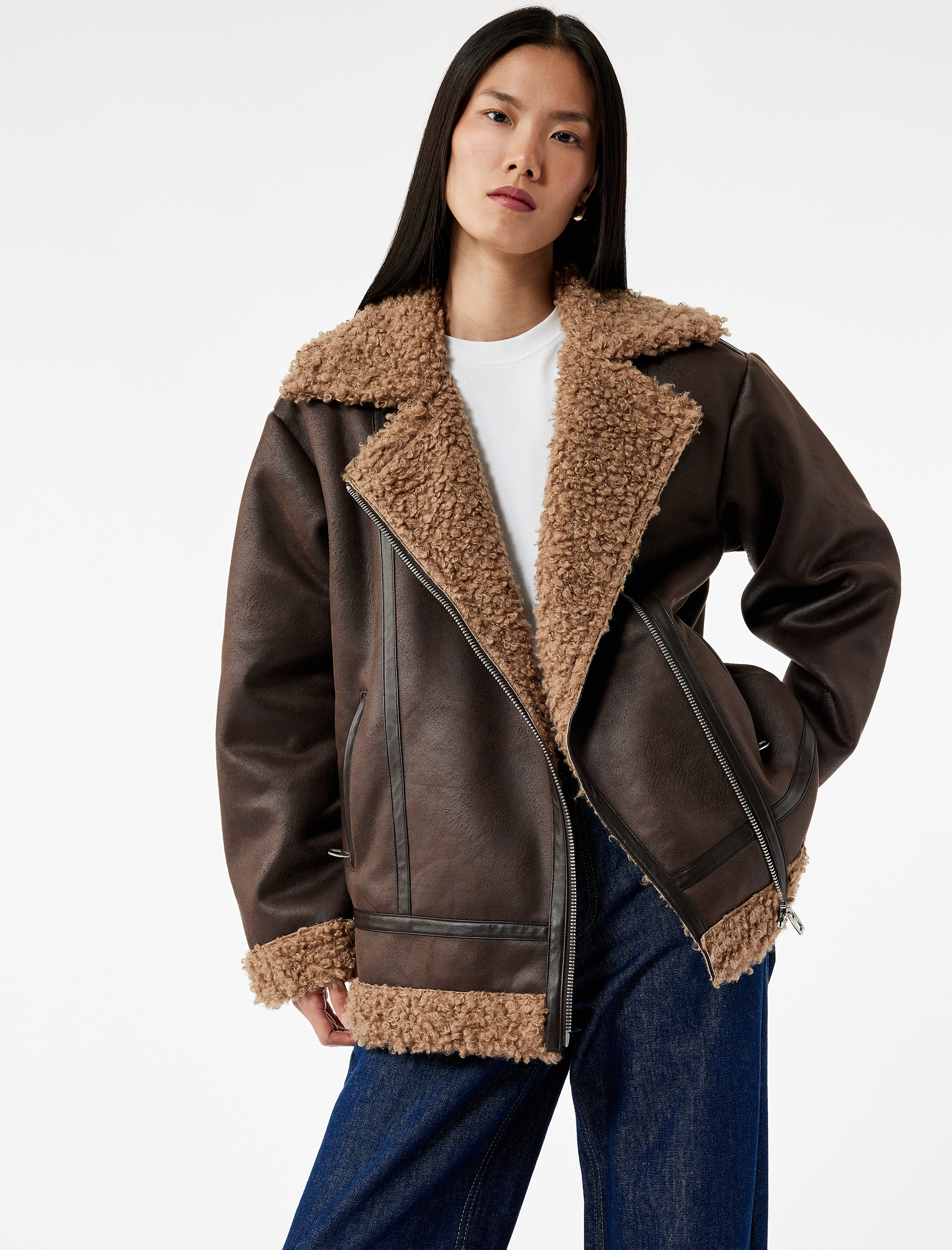   Uzun Kollu Fermuarlı Cepli Peluş Yaka Deri Görünümlü Biker Ceket