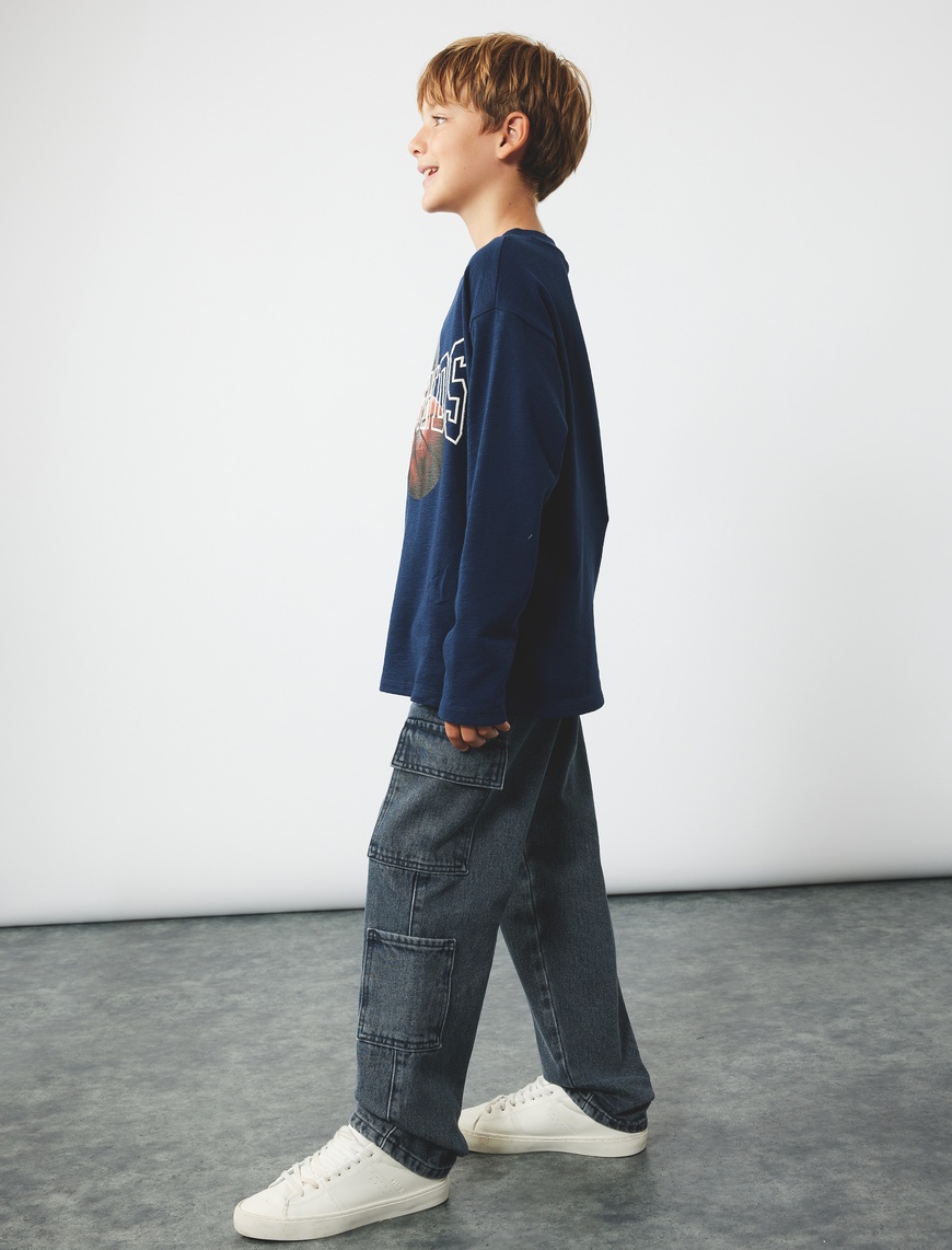 Erkek Çocuk Pamuklu Cep Detaylı Loose Fit Kargo Cepli Denim Pantolon