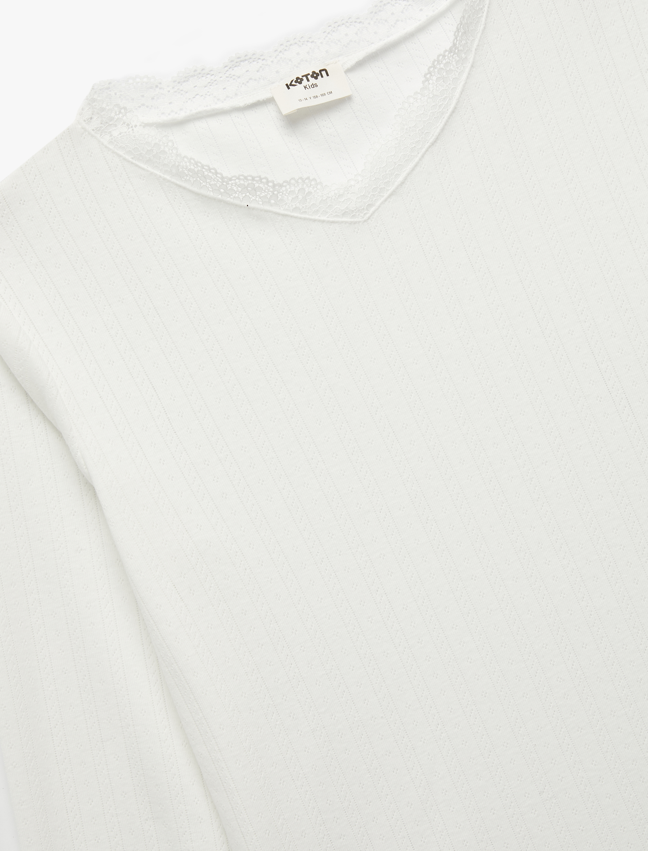  Kız Çocuk Dantel Yaka Detaylı Uzun Kollu V Yaka Tişört