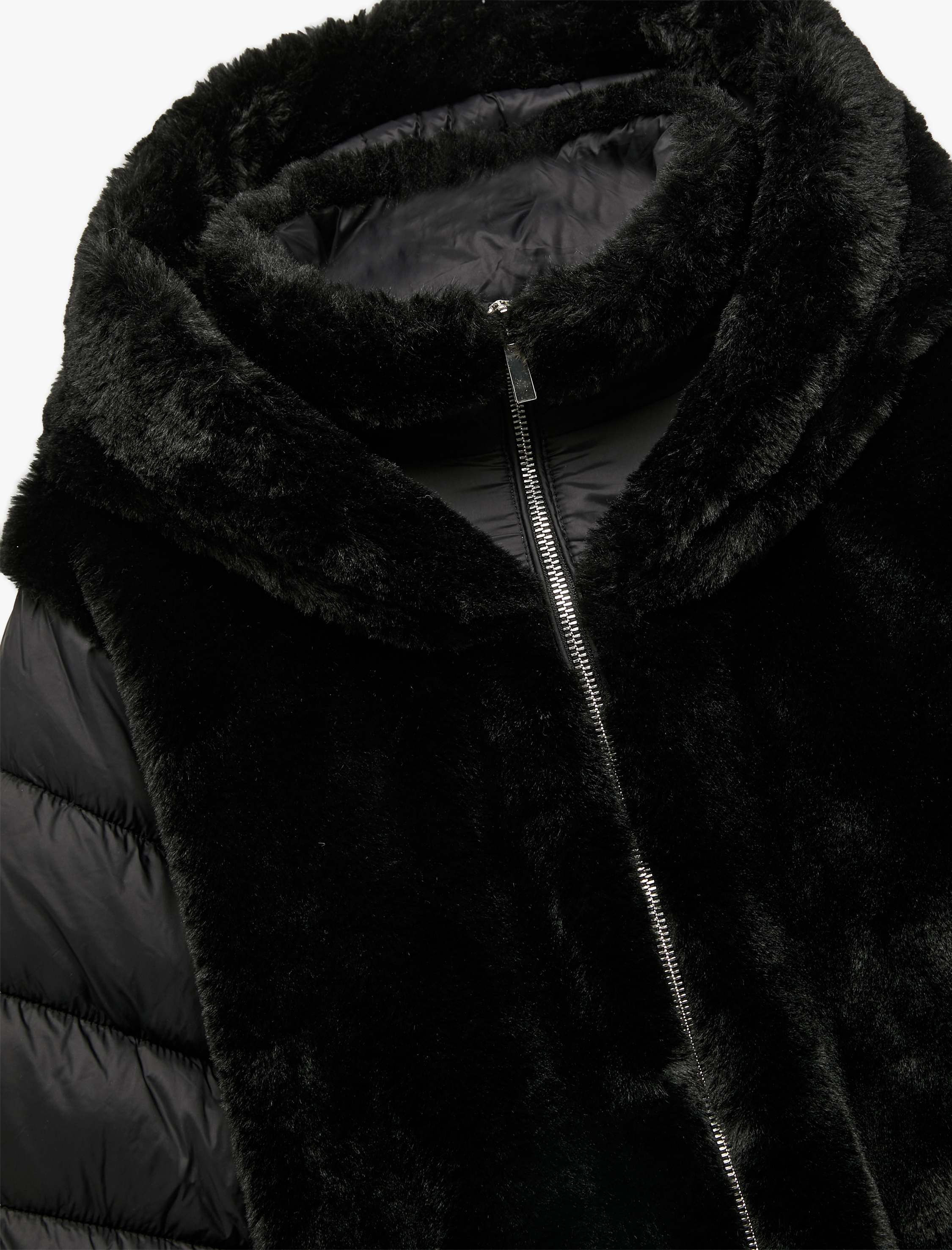   Kapüşonlu Kemer Detaylı Fermuarlı Suni Kürk Kaban