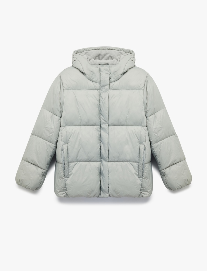  Kapüşonlu Uzun Kollu Cepli Fermuarlı Şişme Mont