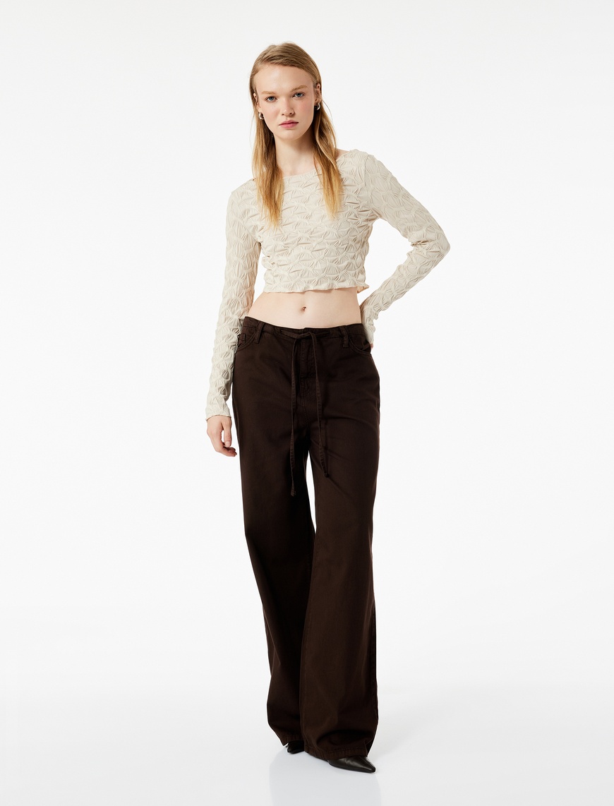   Uzun Kollu Dokulu Kayık Yaka Slim Fit Crop Tişört