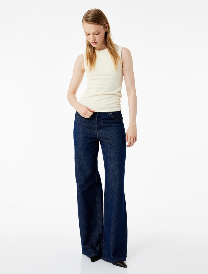  Bisiklet Yaka Pamuklu Kolsuz Bluz