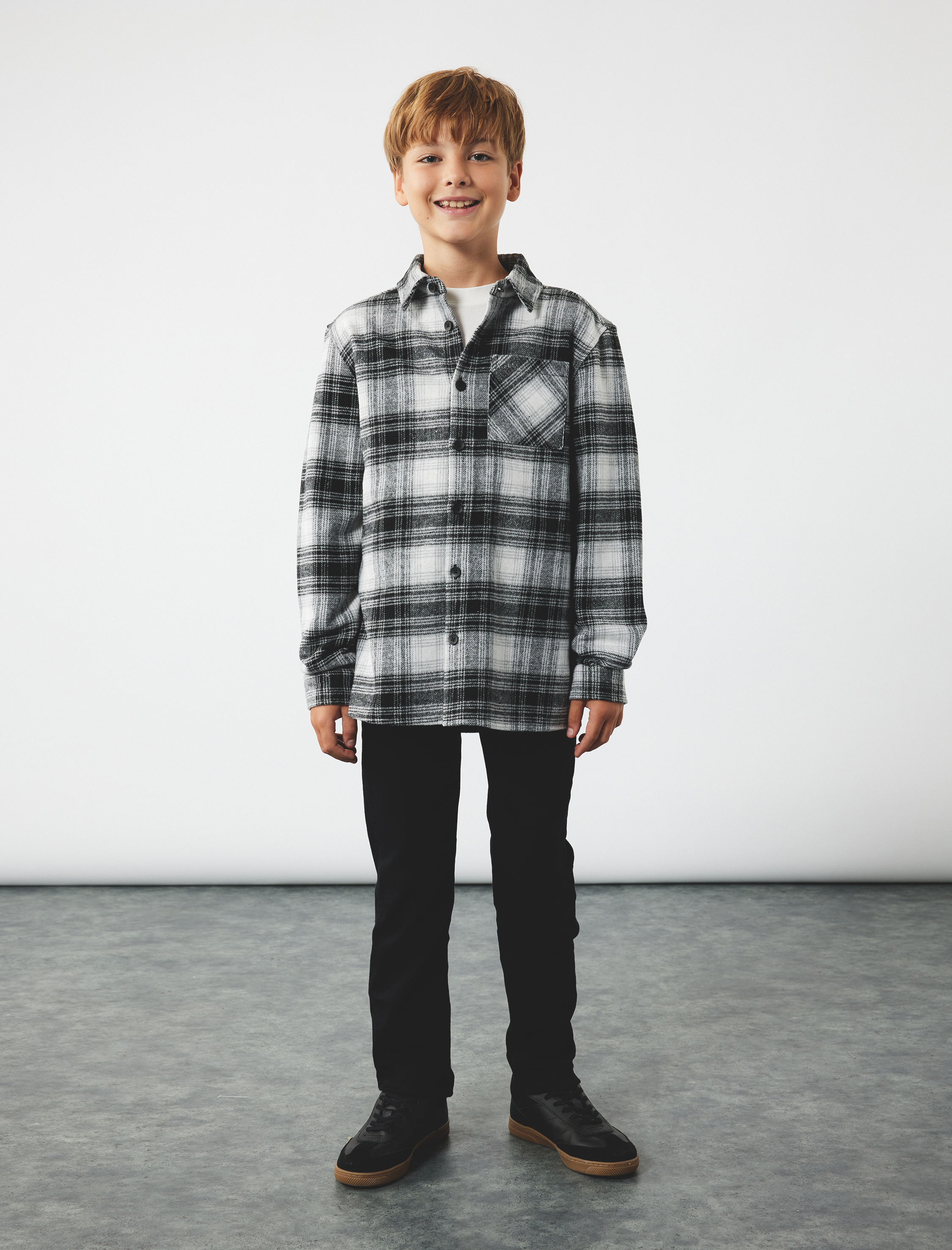  Erkek Çocuk Uzun Kollu Tek Cepli Klasik Yaka Ekoseli Gömlek