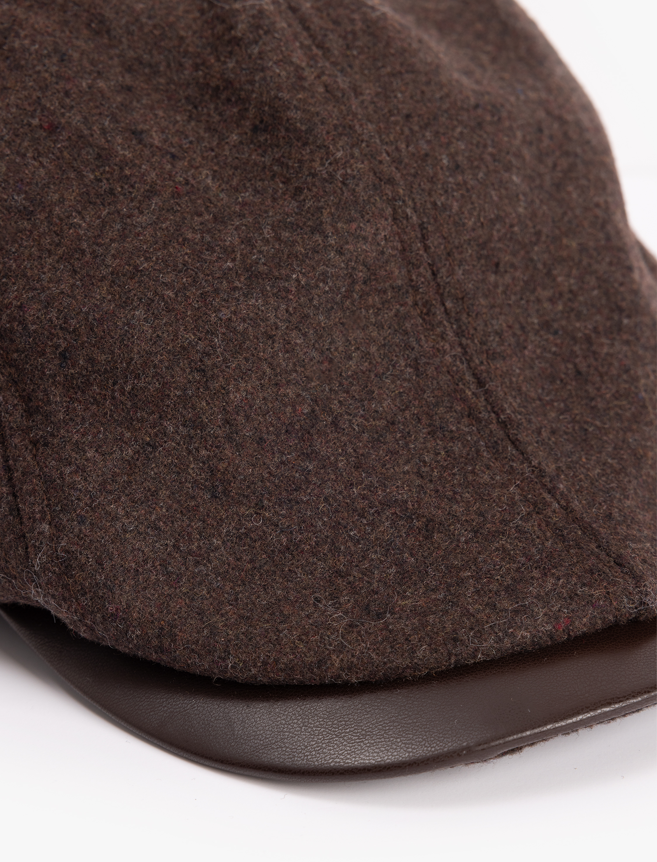  Erkek Kumaş Detaylı Kasket Şapka