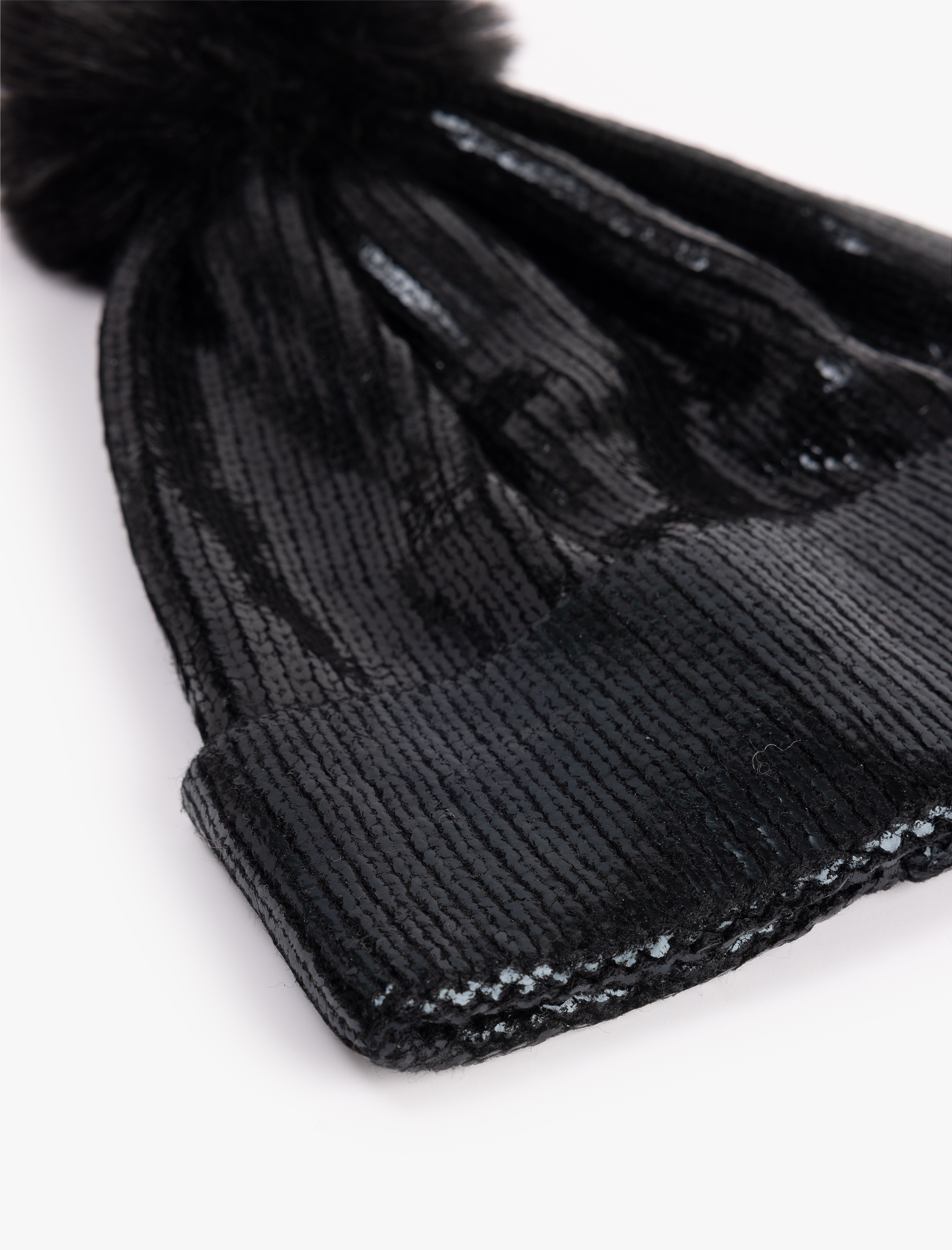  Kadın Ponponlu Payetli Triko Parlak Katlı Bere