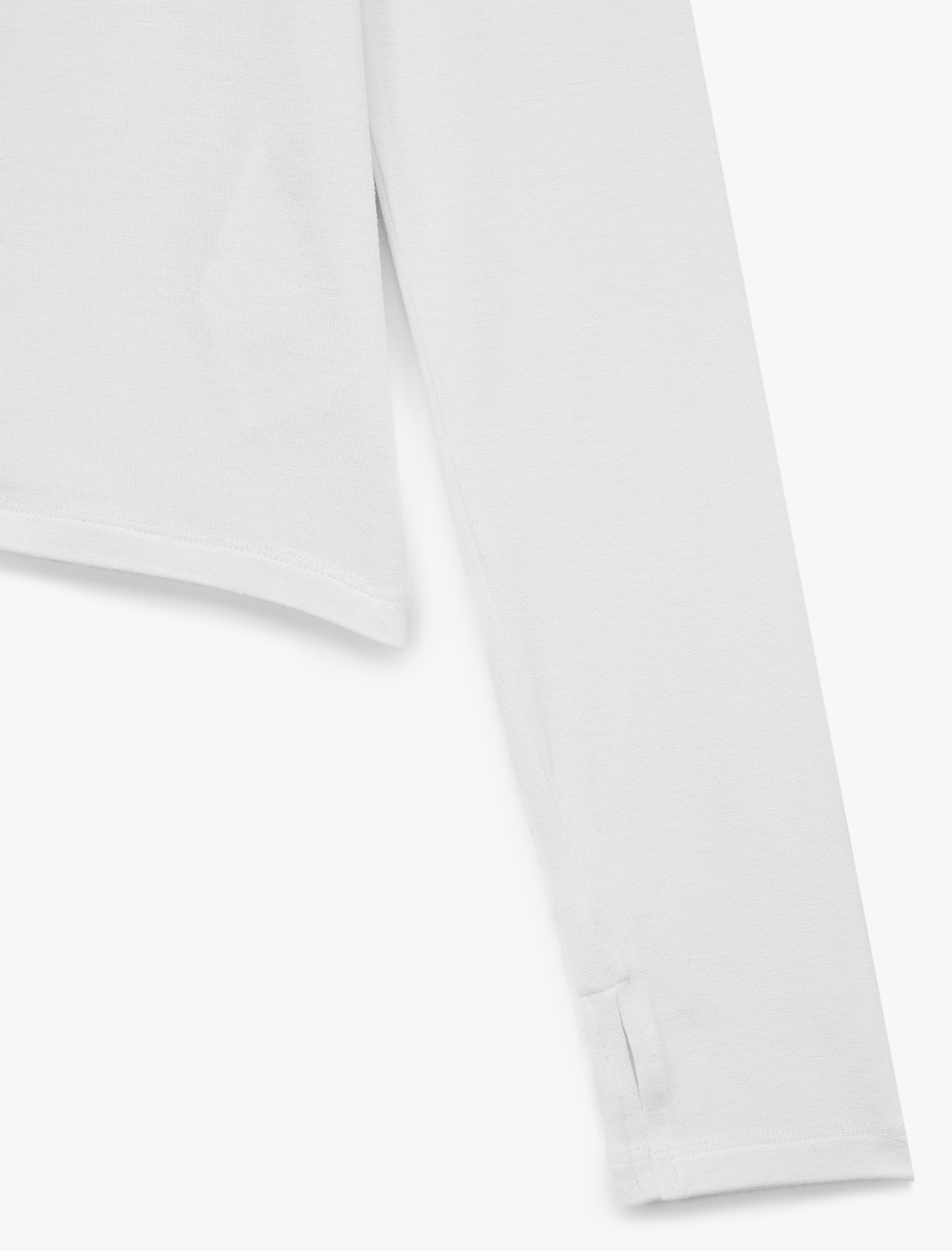   Viskon Kumaş Slim Fit Düğme Detaylı Uzun Kollu Bisiklet Yaka Tişört